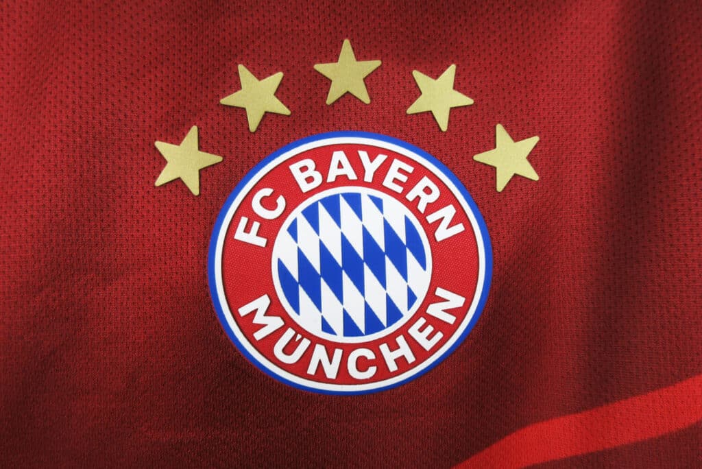 Bayern Munich 21/22 Home – Fan Version