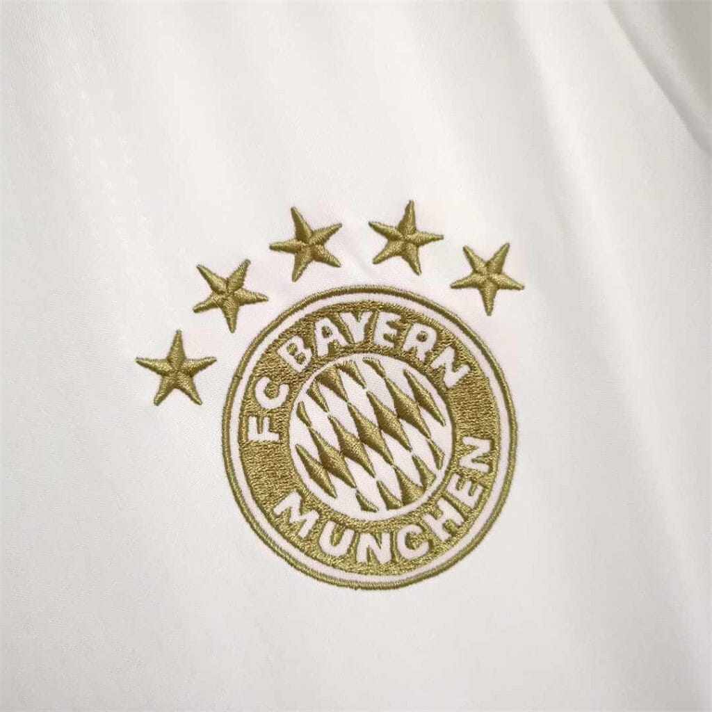 Bayern Munich 22/23 Away Kit – Fan Version
