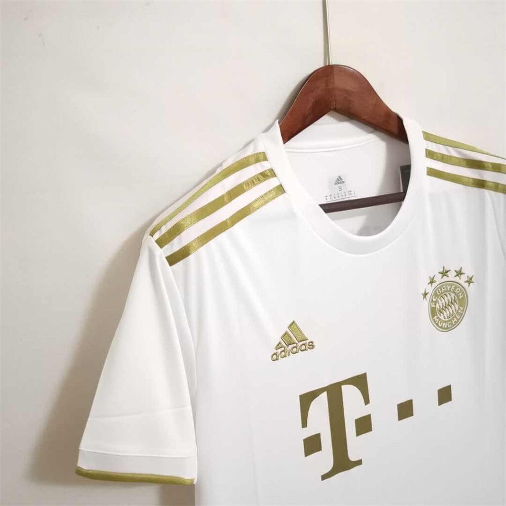 Bayern Munich 22/23 Away Kit – Fan Version