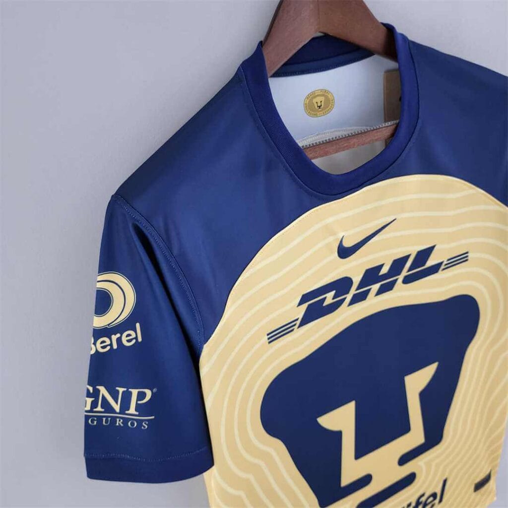 Pumas UNAM 22/23 Home Kit – Fan Version