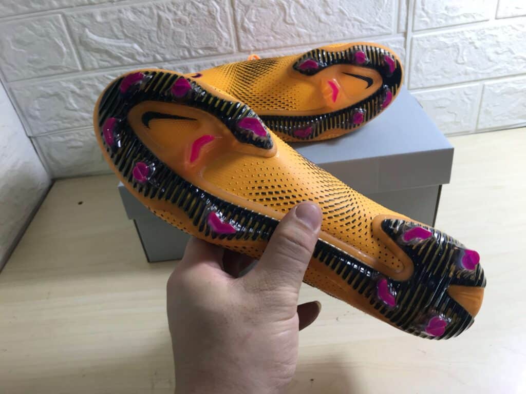 Nike Phantom GT I UNIVERSITY GOLD