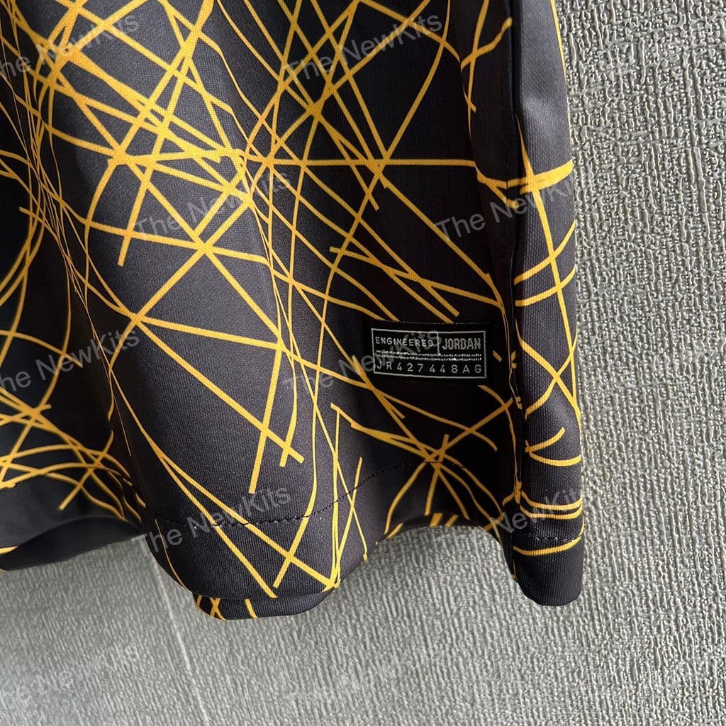 Paris Saint-Germain 22/23 Fourth Kit – Fan Version