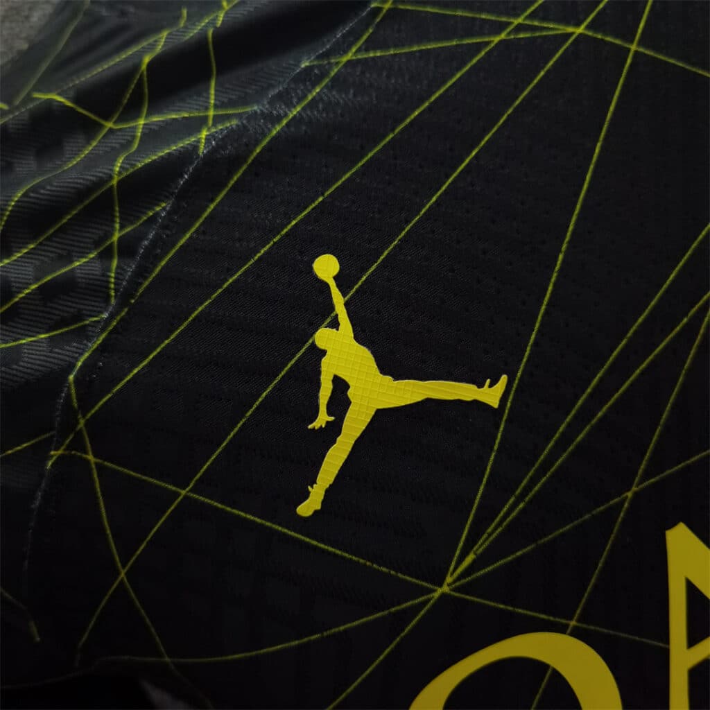 Paris Saint-Germain 22/23 Fourth Kit – Player Version