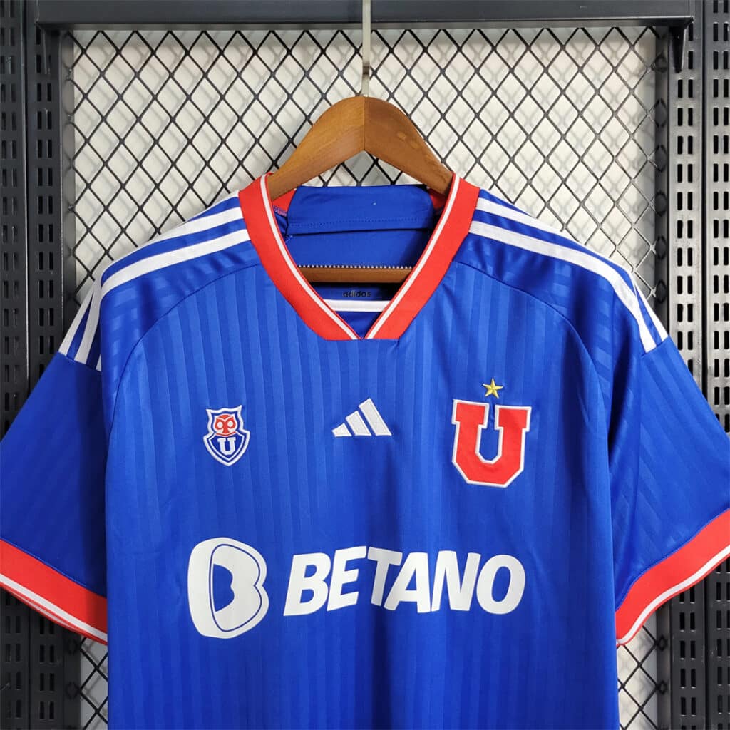 Universidad de Chile 23/24 Home Kit – Fan Version