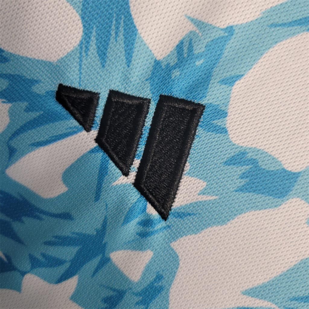 Ajax 23/24 Training Kit – Fan Version