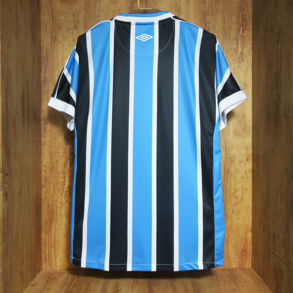 Gremio 23/24 Home Kit – Fan Version