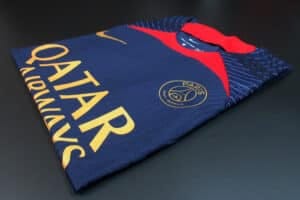 Paris Saint-Germain 23/24 Training Kit – Player Version