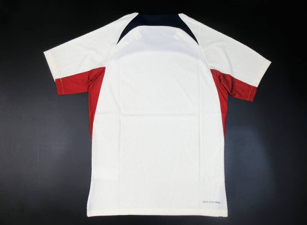 Paris Saint-Germain 23/24 Training Kit – Player Version