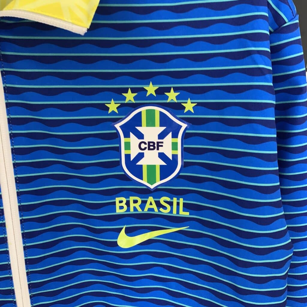 Brazil 23/24 Reversible Windbreaker