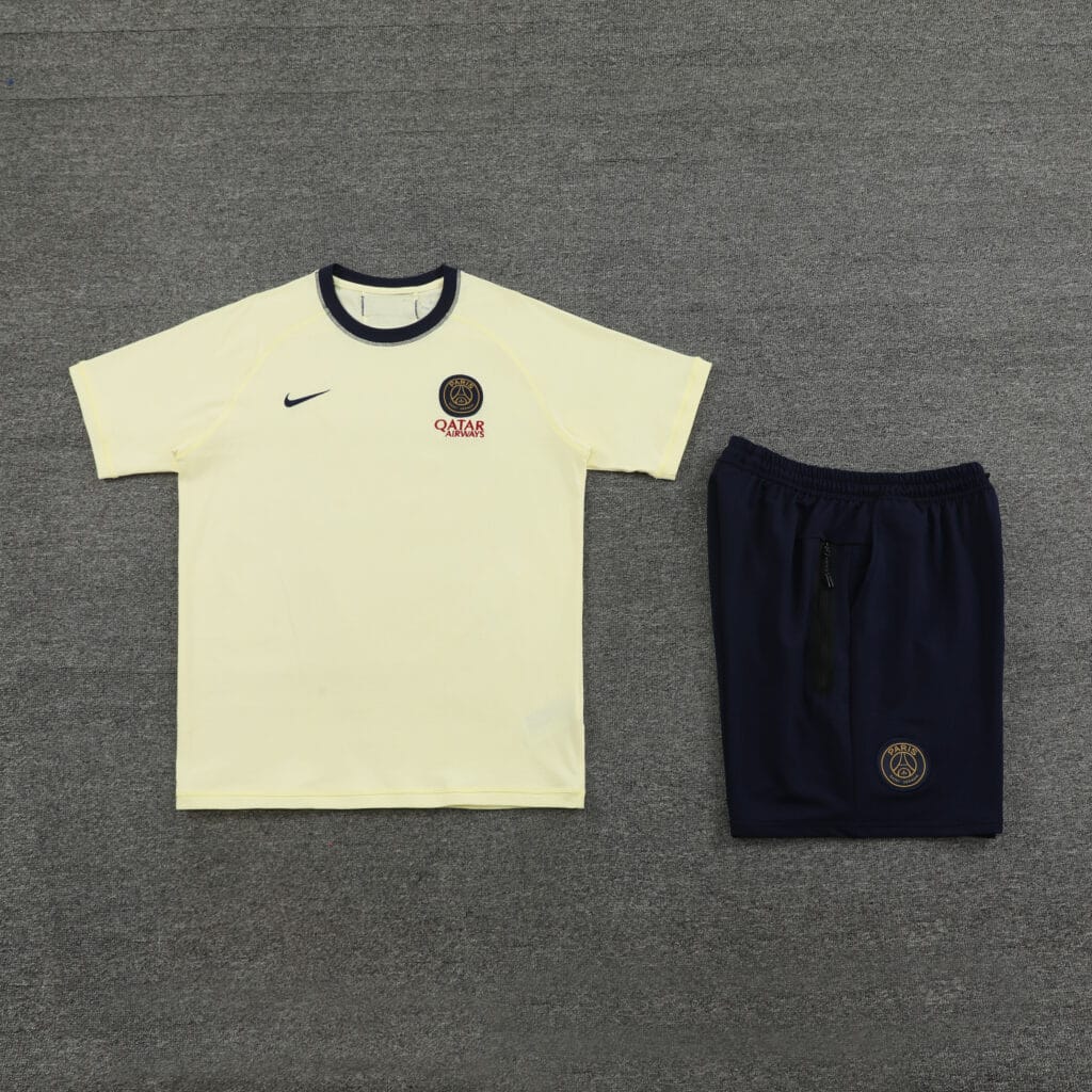 Paris Saint-Germain 24/25 Training Set