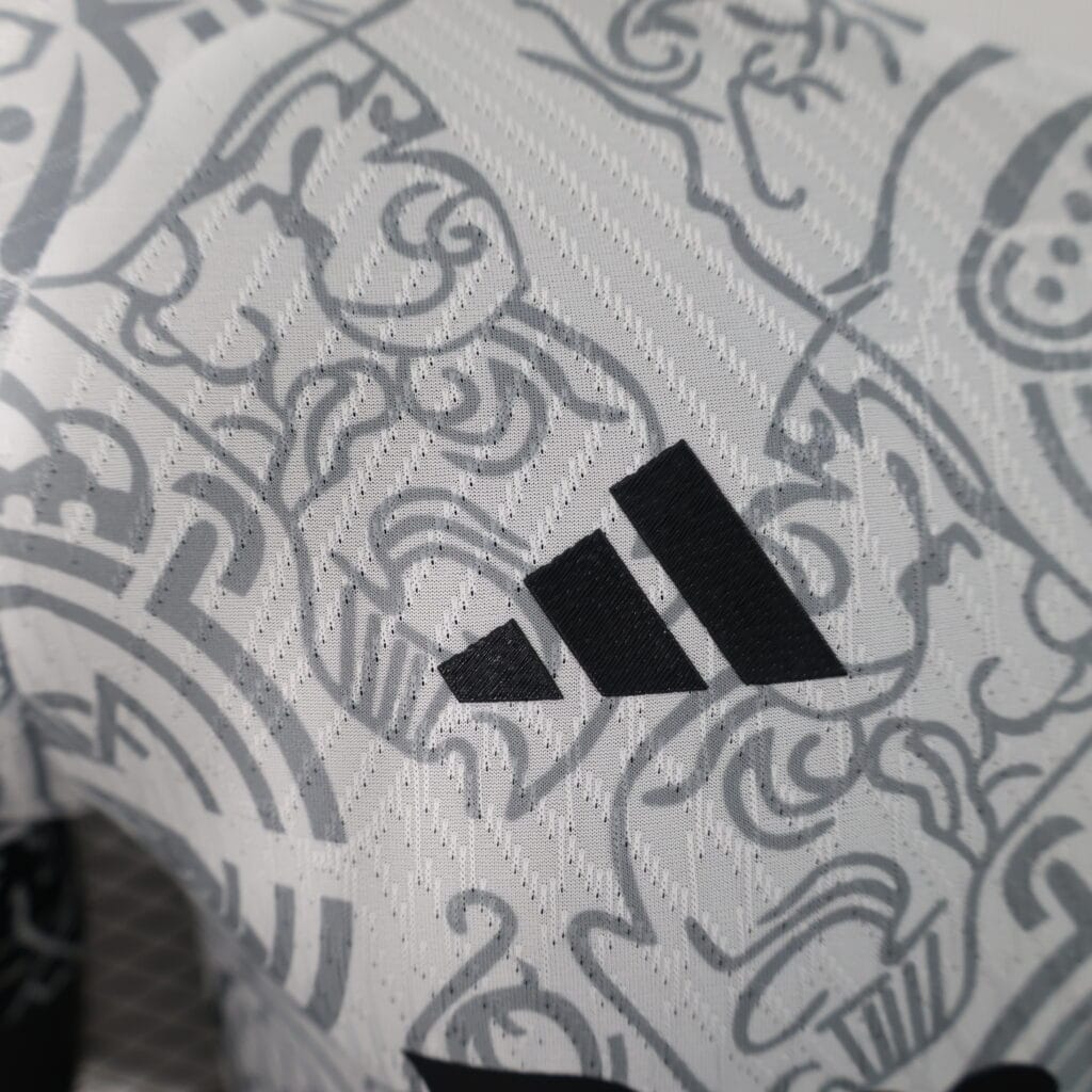 Real Madrid 24/25 Concept Kit – Player version