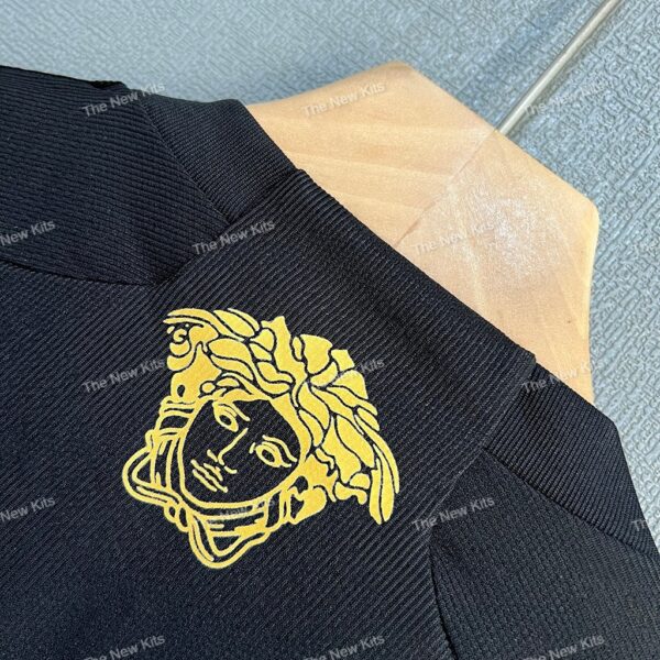 Arsenal x Versace Black Player Version (6) Arsenal x Versace Black Player Version (6)