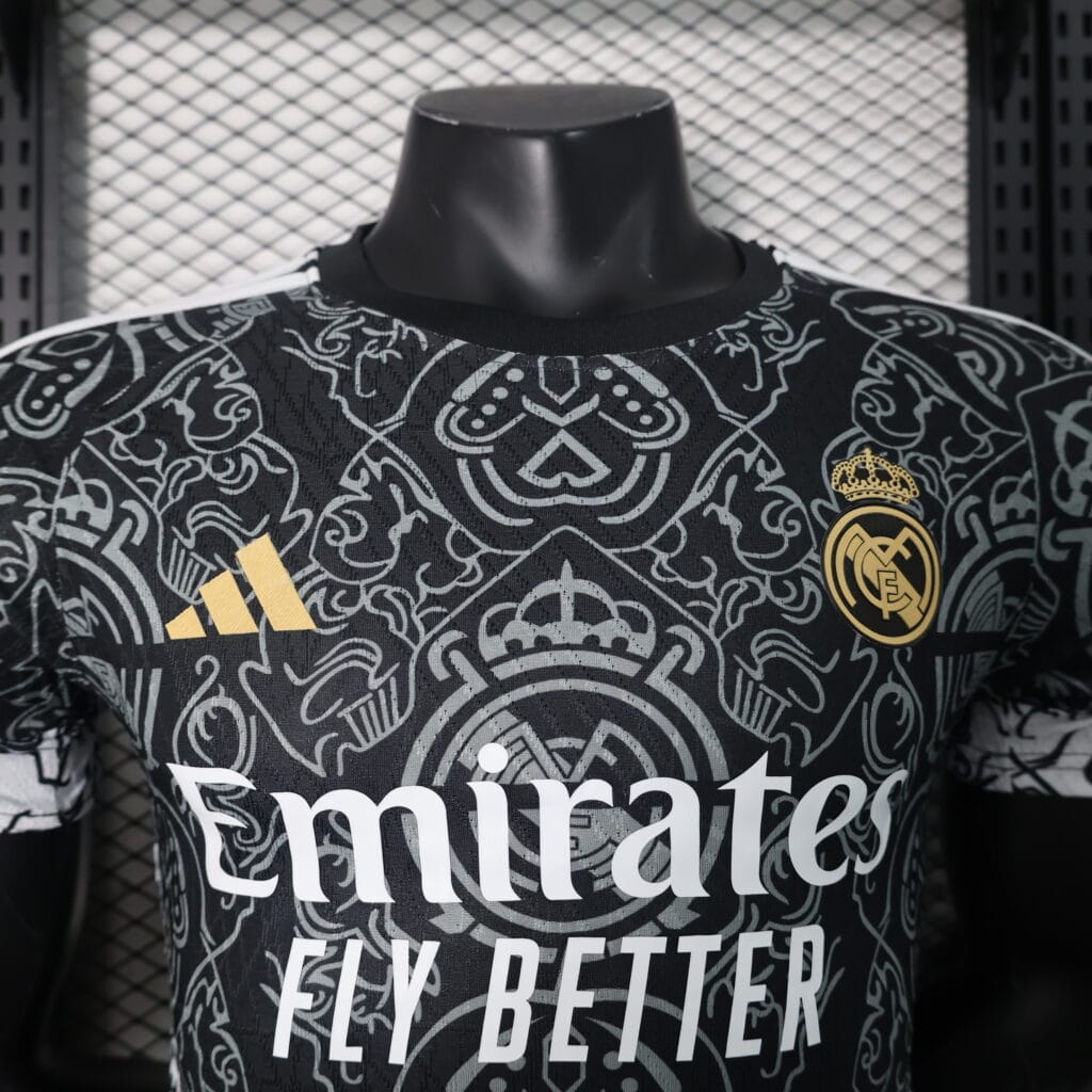 Real Madrid 24/25 Concept Kit – Player version