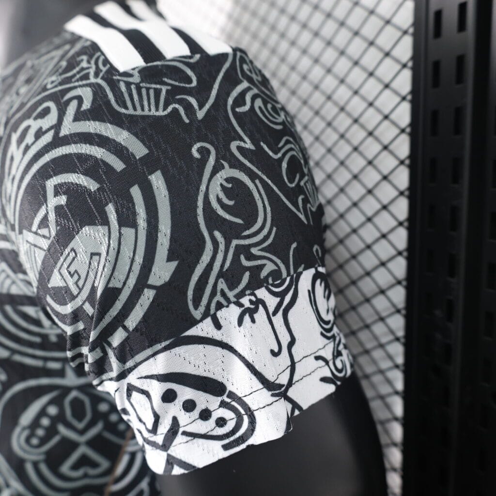 Real Madrid 24/25 Concept Kit – Player version