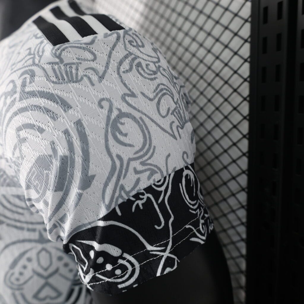 Real Madrid 24/25 Concept Kit – Player version