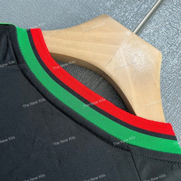 Arsenal Away (6) Arsenal Away (6)