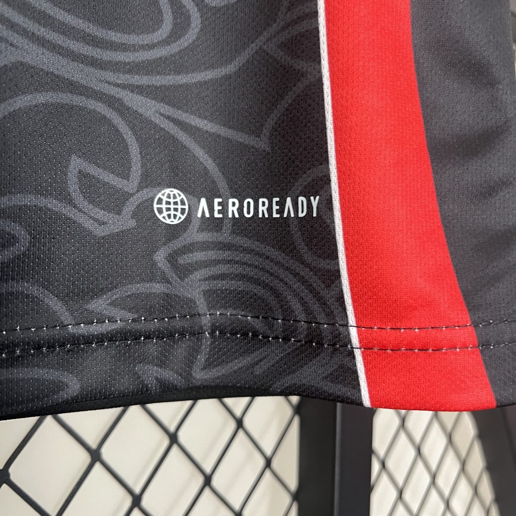 Japan 24/25 Black and red special Kit – Fan Version