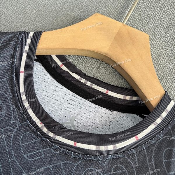 England x Burberry Player Version (3) England x Burberry Player Version (3)