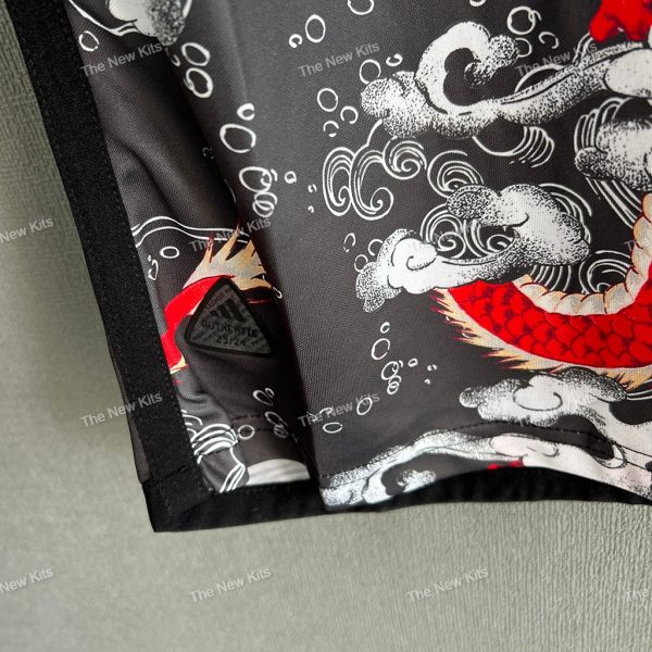 Real Madrid Dragon Black 2024 (5) Real Madrid Dragon Black 2024 (5)