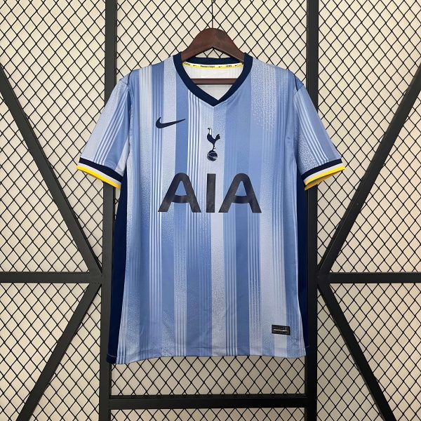 tottenham away kit