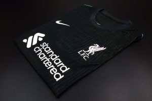 Liverpool 24/25 Away Kit – Player Version