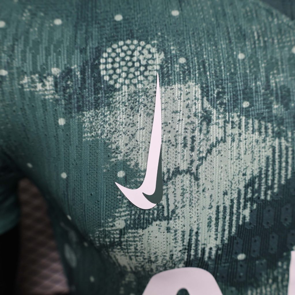 Tottenham 24/25 Third Kit – Player Version