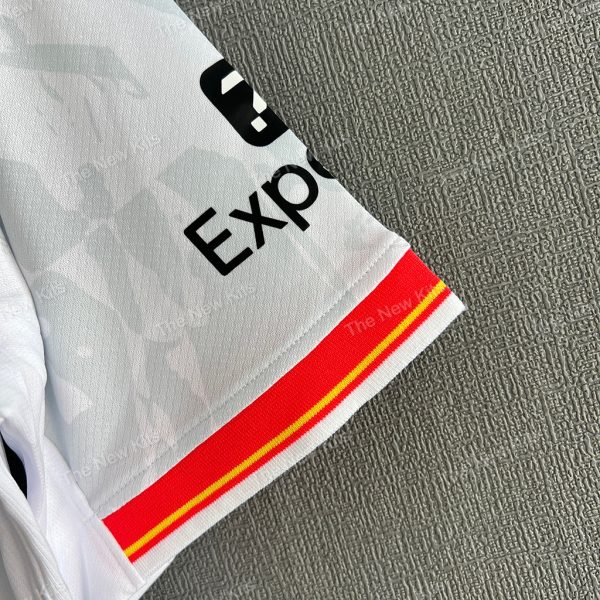 Liverpool Third (4) Liverpool Third (4)