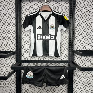Newcastle United 24/25 Home Kit - Kids Kit