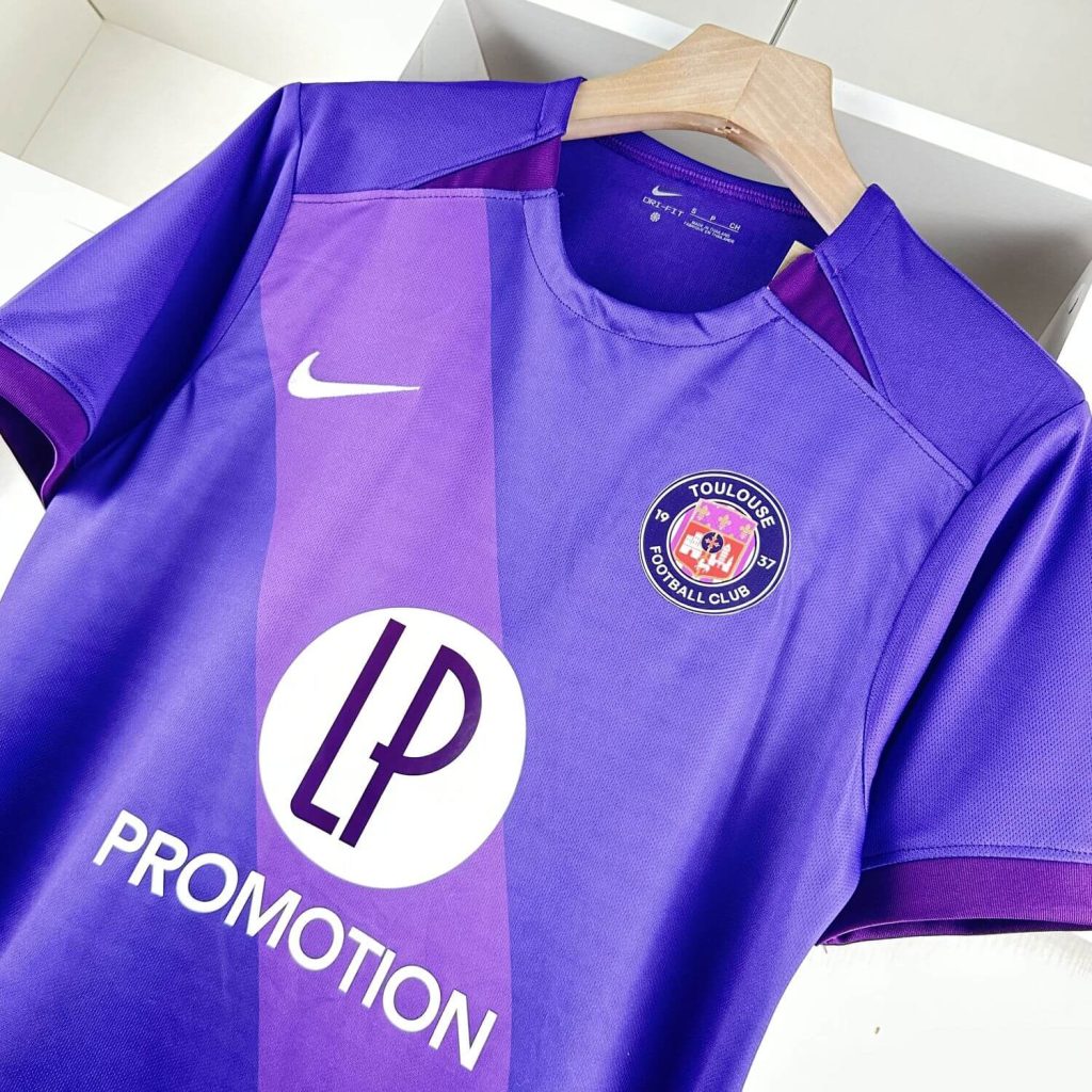 Toulouse FC 24/25 Home Kit – Fan Version