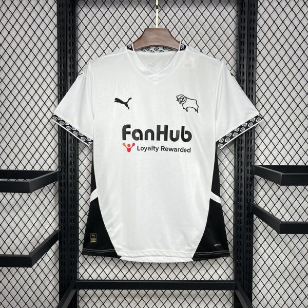 derby county football kit