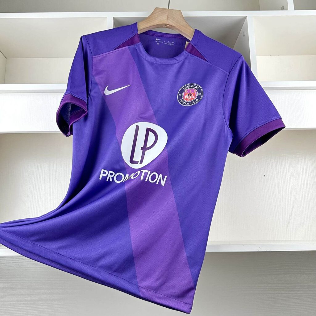 Toulouse FC 24/25 Home Kit – Fan Version