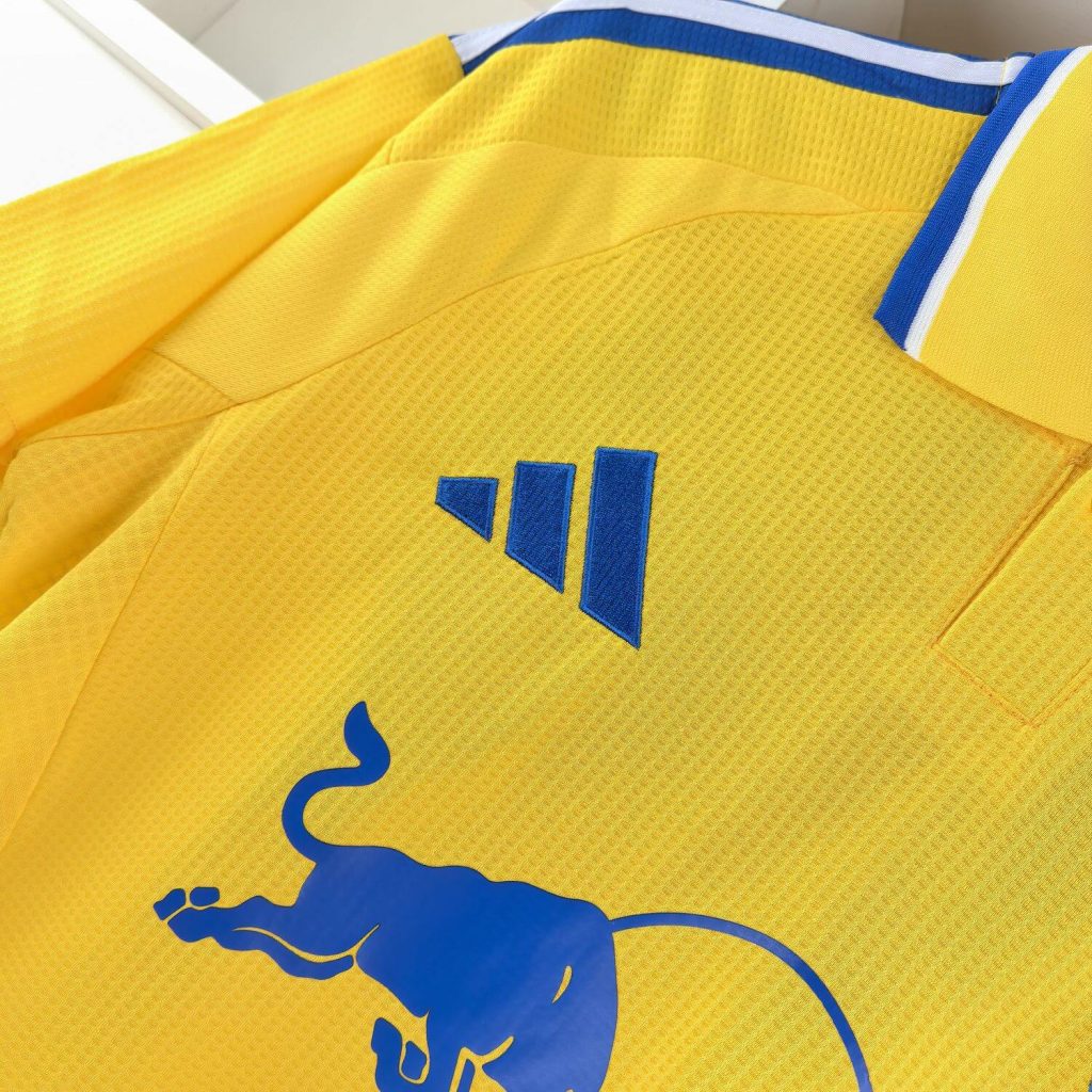 Leeds 24/25 Away Kit – Fan Version