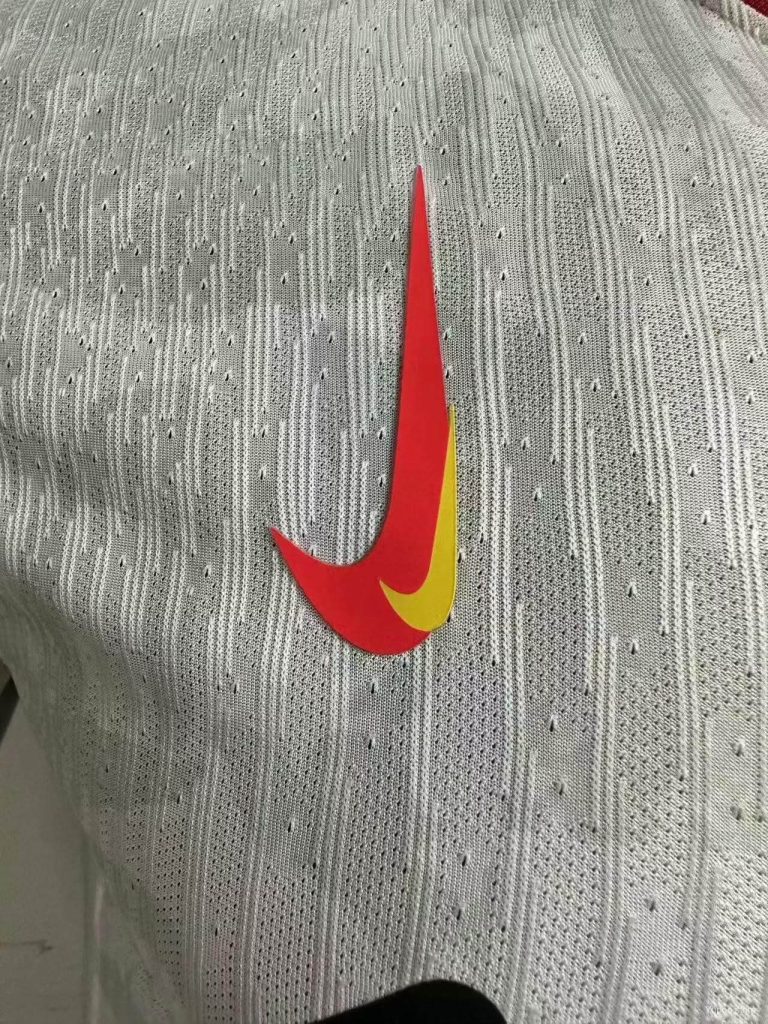 Liverpool 24/25 Third Kit – Player Version