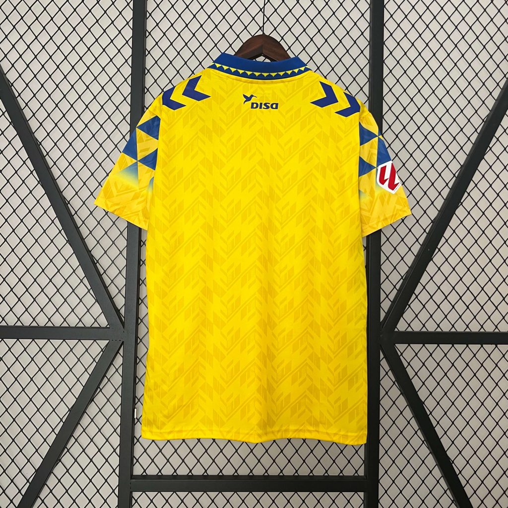Las Palmas 24/25 Home Kit – Fan Version