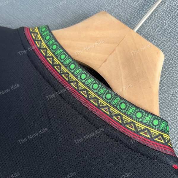 Mali Third (6) Mali Third (6)