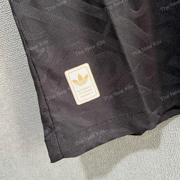 Real Madrid Special Black Player Version (5) Real Madrid Special Black Player Version (5)