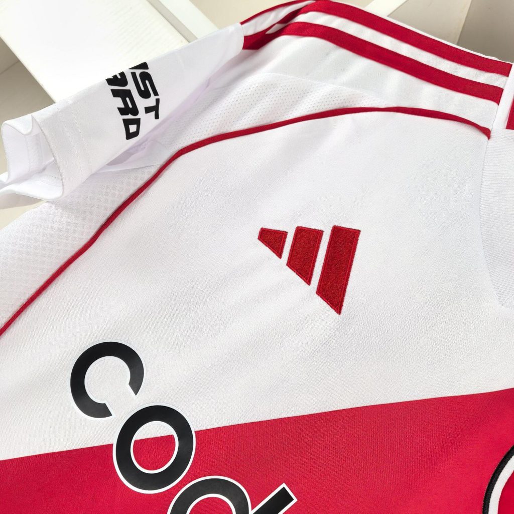 River Plate 24/25 Home Kit – Fan Version