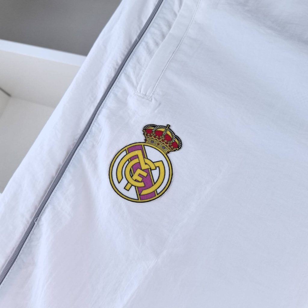 Real Madrid 24/25 Retro Trefoil TrackSuit