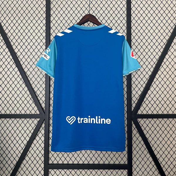 f6f3883d (1) f6f3883d (1)