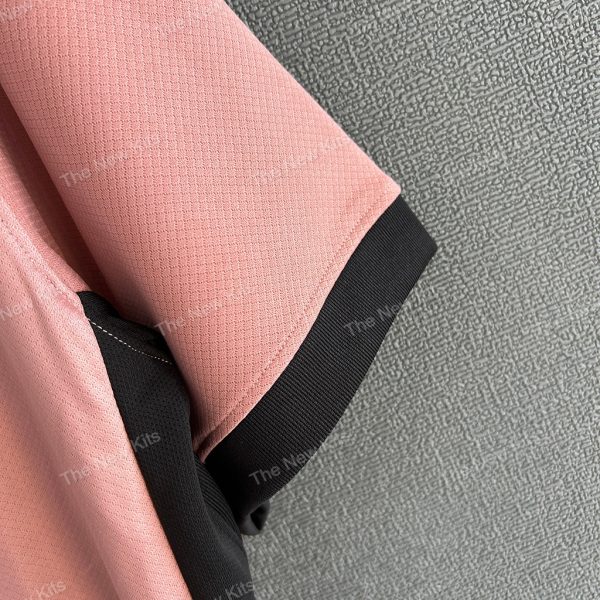 PSG Third (4) PSG Third (4)