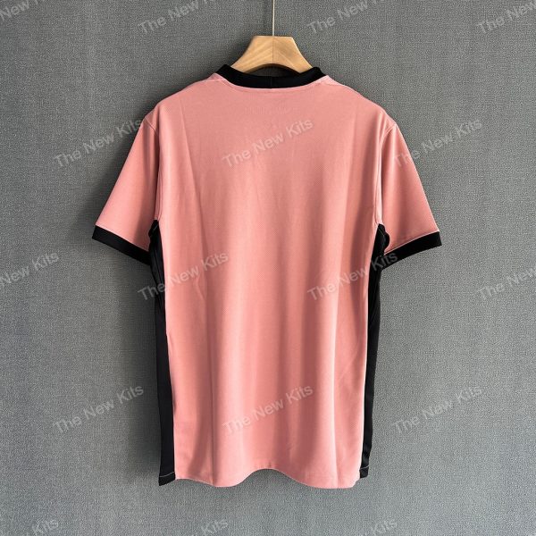 PSG Third (7) PSG Third (7)