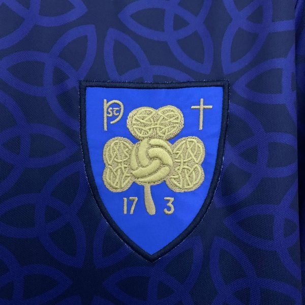 d77a4118 (1) d77a4118 (1)