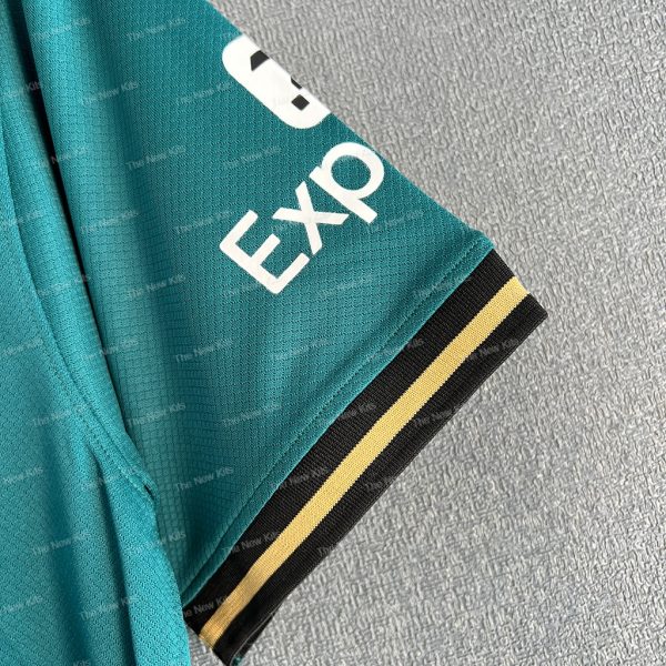 Liverpool Concept Green (4) Liverpool Concept Green (4)