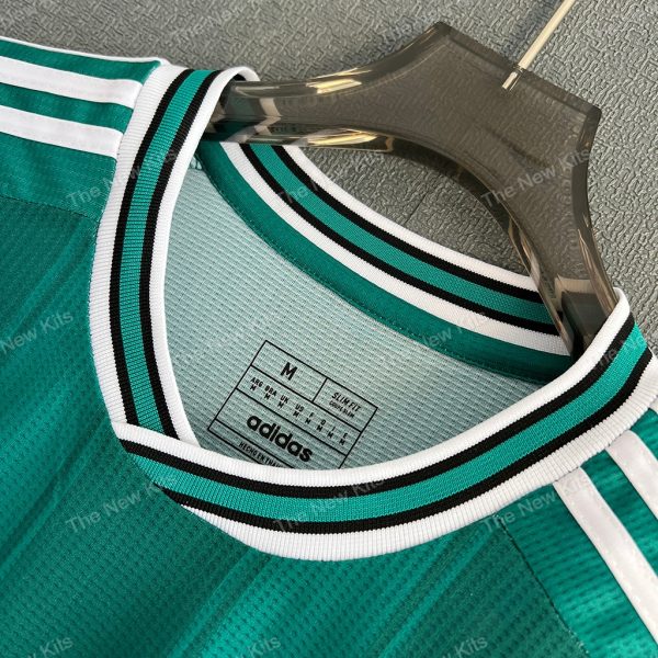 25-26 Liverpool Third (3) 25-26 Liverpool Third (3)