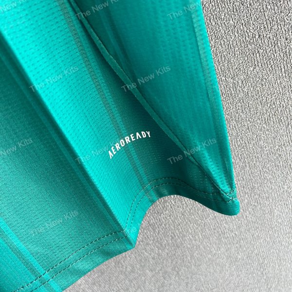 25-26 Liverpool Third (5) 25-26 Liverpool Third (5)