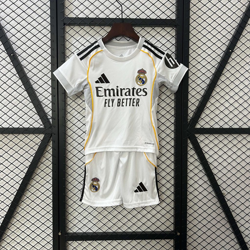 Real Madrid 25/26 Home Kit – Kids Kit