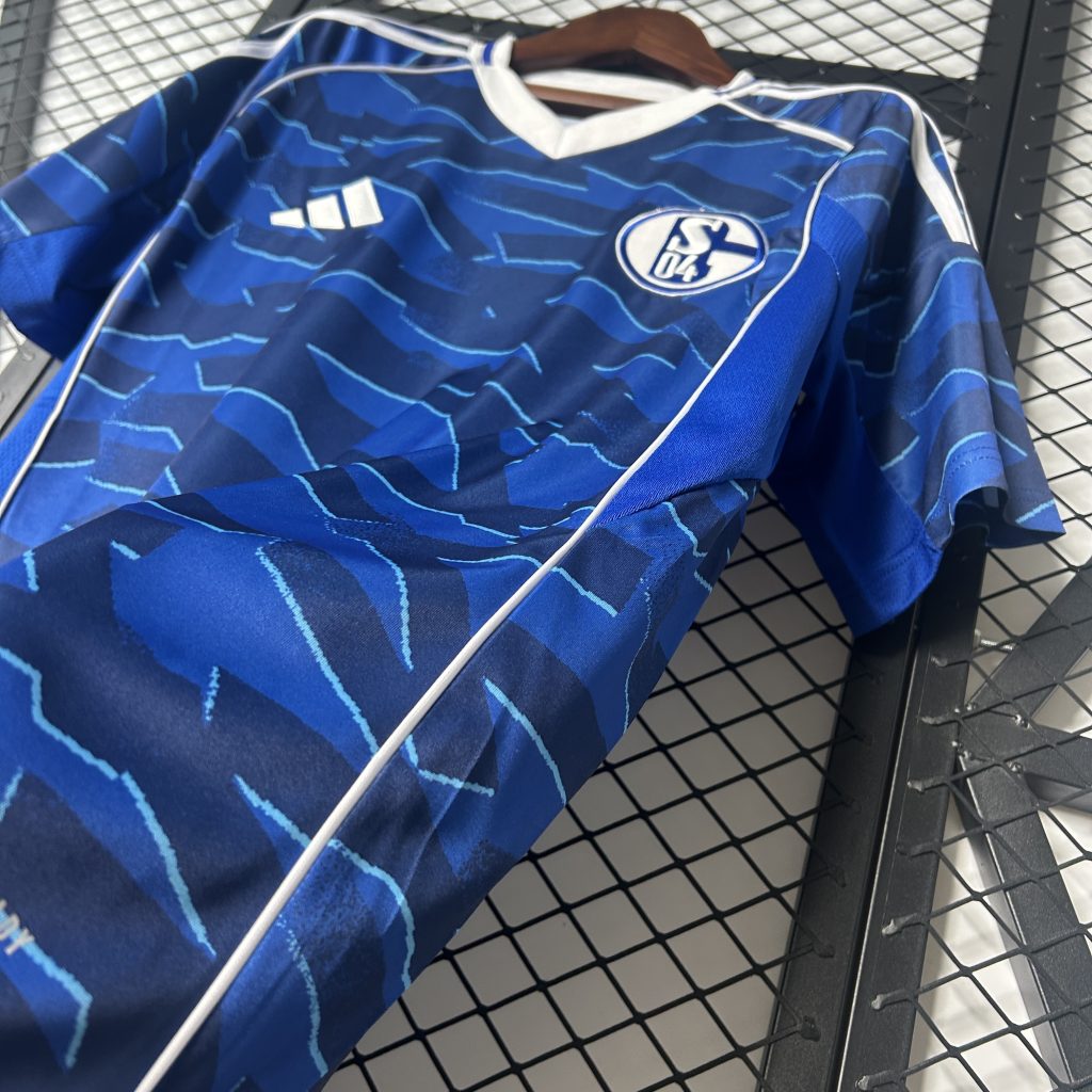 Schalke 25/26 Home Kit – Fan Version