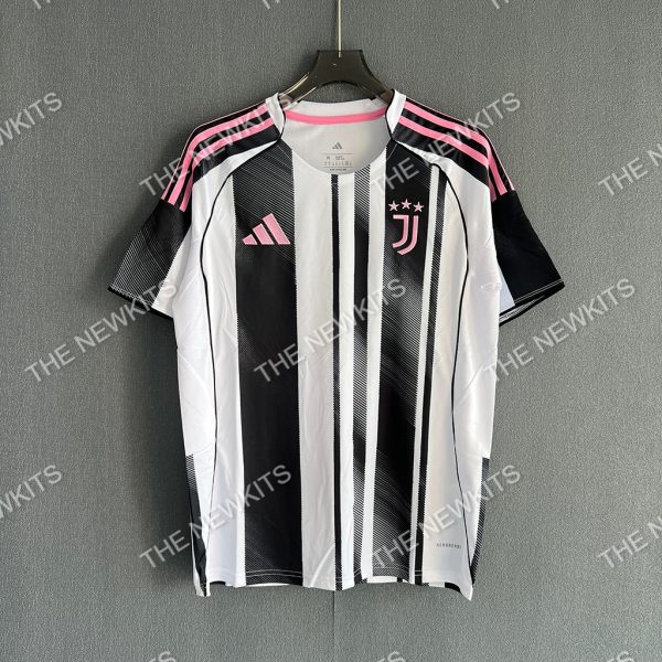 Juventus Home (1) Juventus Home (1)