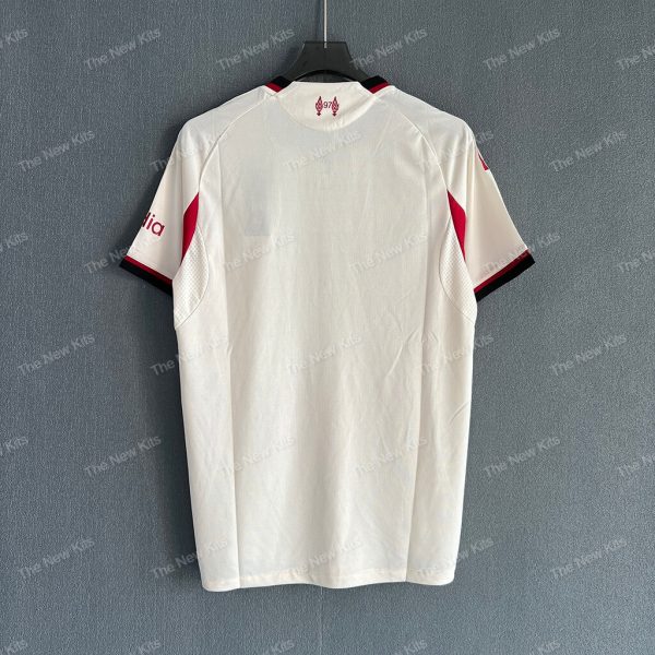 Liverpool Away Player Version (7) Liverpool Away Player Version (7)
