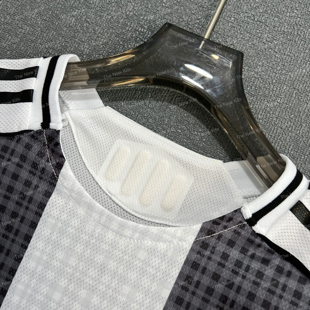 Newcastle 25/26 Home Kit- Player Version